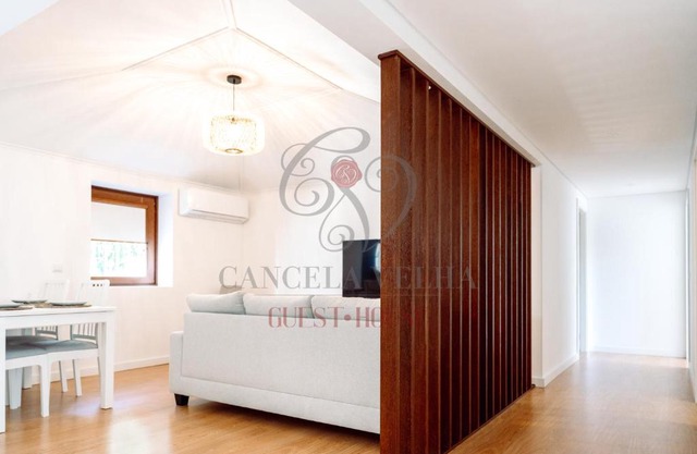 Cancela Velha Guest House