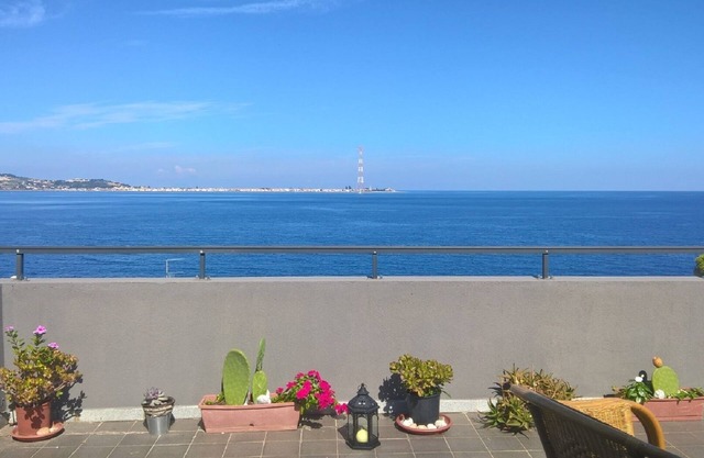 Cannitello Apartment (Cir 080096-AAT-00003 - Cin IT080096C2CA9LFJ2I)