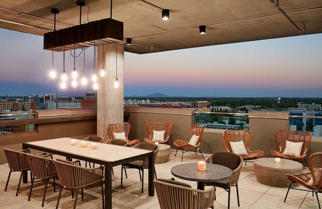 Canopy by Hilton Tempe Downtown