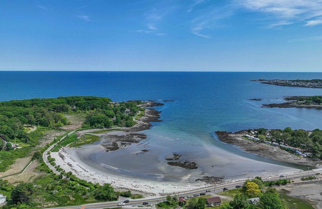 Cape Neddick Coastal Hideaway – New England Charm! Walk to Beach