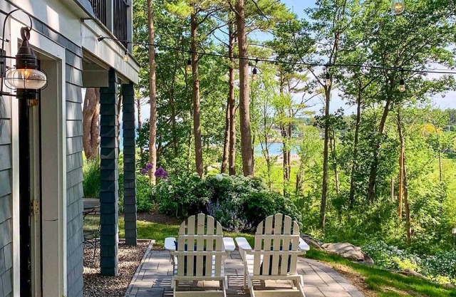 Cape Neddick Getaway: Hot Tub, Walk to Beach