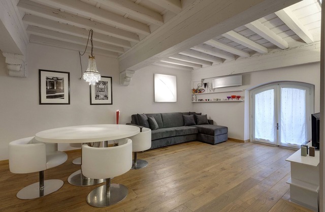 Capitelli Suite, glamor apartment in the core of the center of Florence