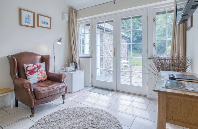 Caradog - 1 Bedroom - St Ishmael's