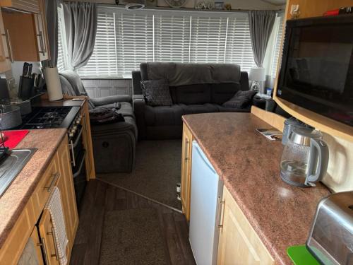 Caravan AH26