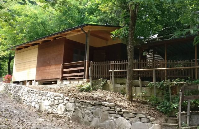 Caravan "Le Sorgenti - Chalet 42" with Mountain View & Private Garden