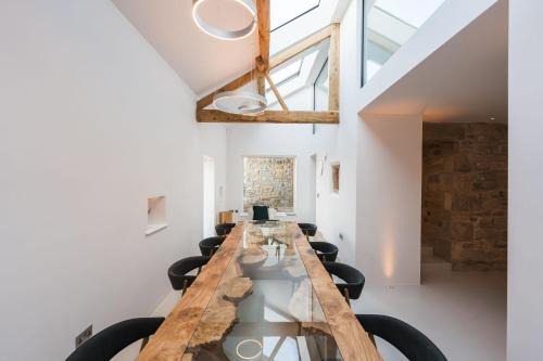 Carden Laithe By Birch Stays