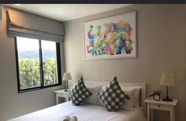 Caribbean 2 bedroom, spacious.