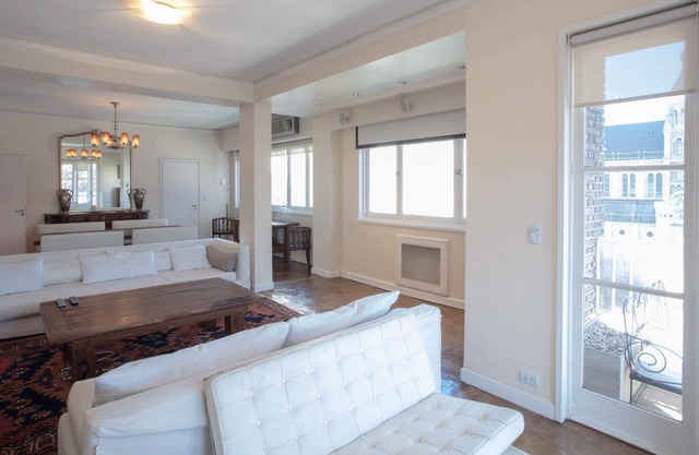 Carlitos Gardel | Spacious 3 Bedroom in Downtown