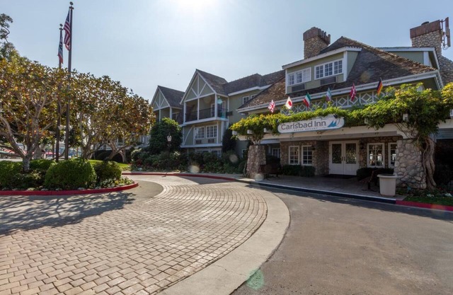 Carlsbad Inn Timeshare Unit, Partial Ocean View!