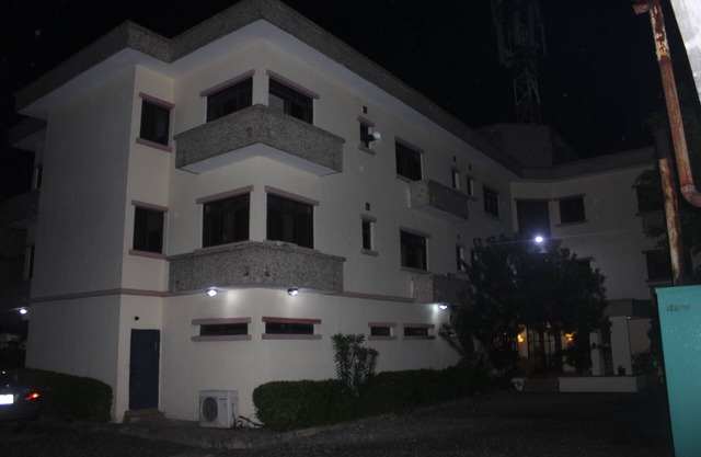 Carlson Hotel