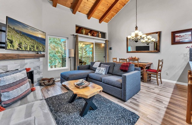 Carnelian Bay 2BR + Loft, Near Beach & Trails
