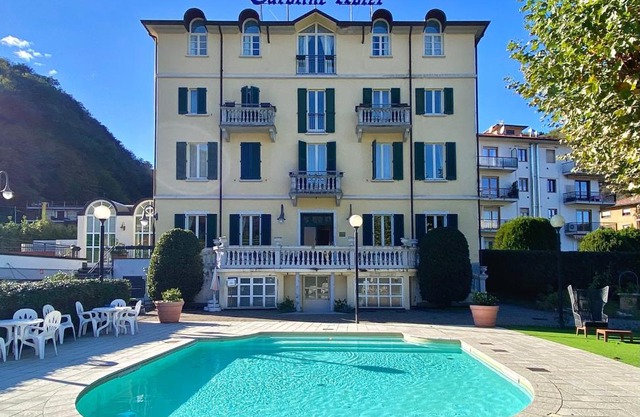 Caroline Hotel