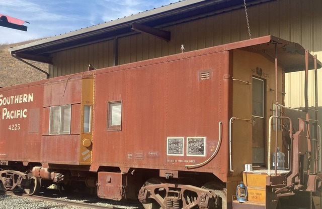 Carquinez straight Caboose train bungalow 1920’s historic stay