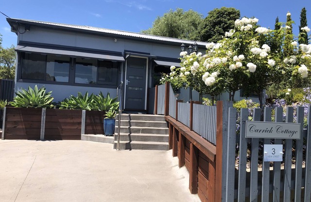 Carrick Cottage - A Home Away From Home