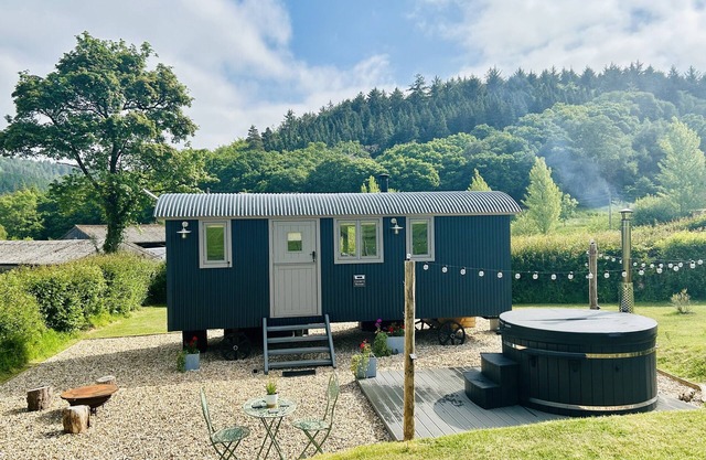 Cartier's Retreat, Dunster