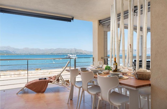 Cas Carboner Beach House by BeBreeze