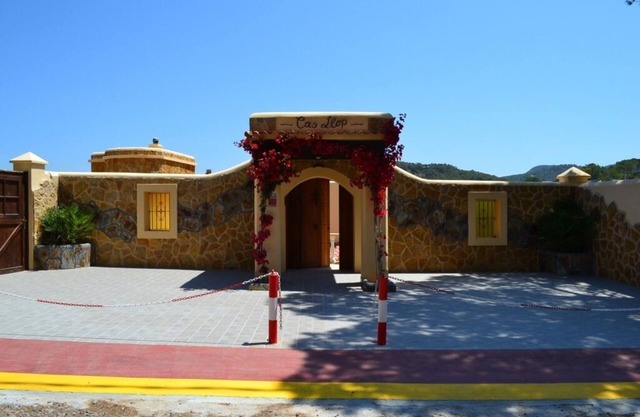 CAS LLOP IBIZA LUXURY VIEWS VILLA