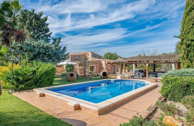 Cas Mostatxet (sencelles) - Villa With Pool