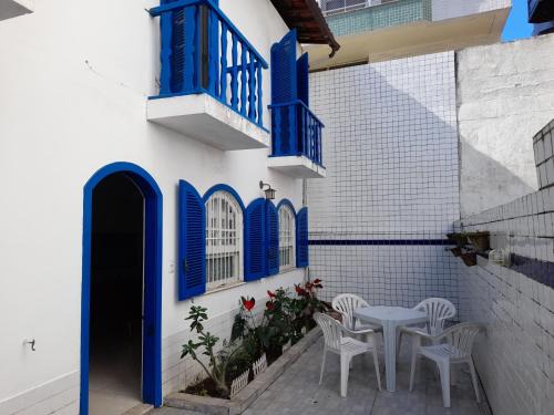 CASA 3 MIN a PÉ da PRAIA DO FORTE - CHURRASQUEIRA - WI FI