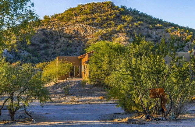 *CASA AGAVE* New Fully Appointed! Couples and Meadows Clients. READ REVIEWS!