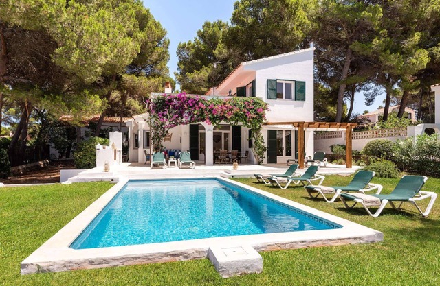 Casa Aina - Four Bedroom Villa, Sleeps 8