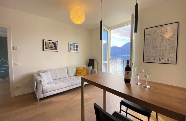 Casa al Lago: Incantevole Apt con Spiaggia