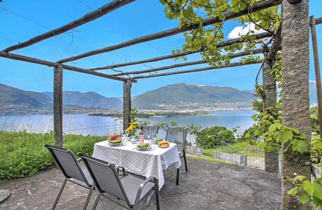 Casa al runchett, Gambarogno, San Nazzaro, Switzerland