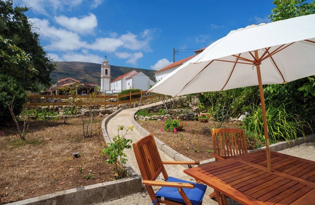Casa Alba, from 1926! Cosy Mountain Retreat in the Centre of Portugal.