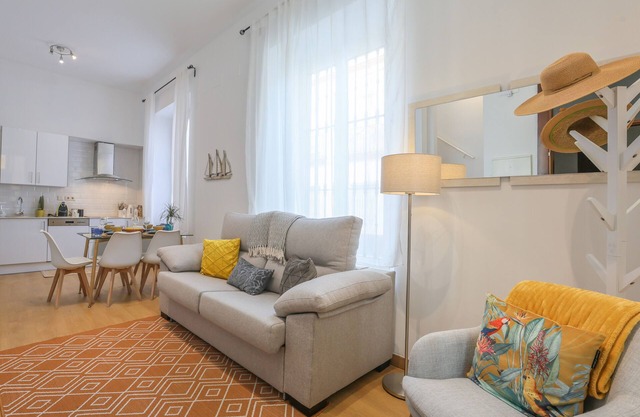Casa Amores - Two Bedroom Apartment, Sleeps 2