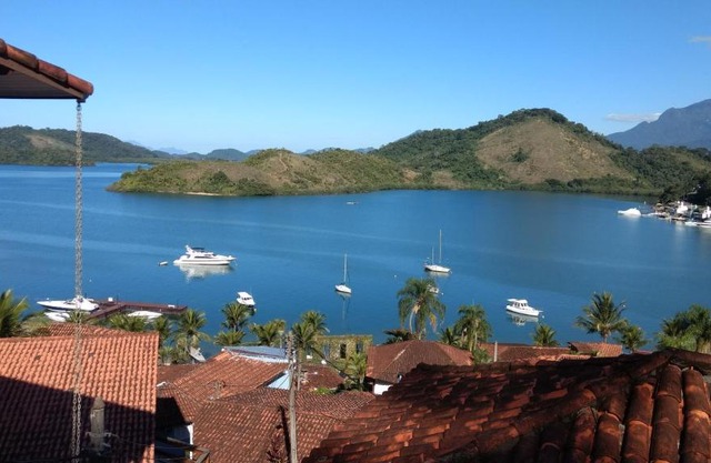 Casa Angra Itanema