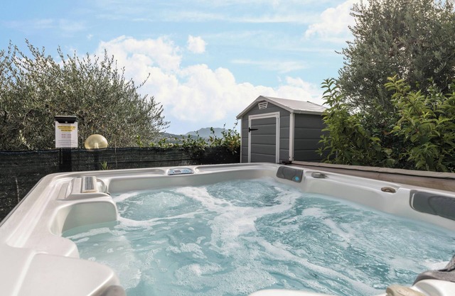 Casa Anna with Mountain View, Terrace, Whirlpool & Wi-Fi