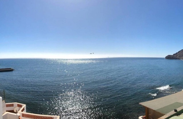 CASA ATLANTICA* - Beautiful Seaview Apartment upper floor