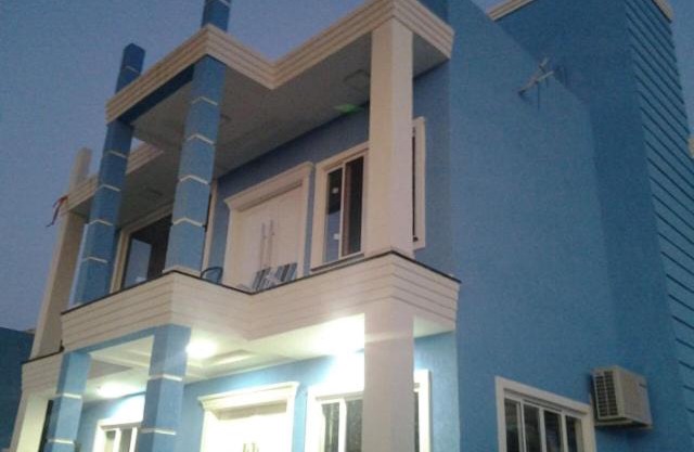 CASA AZUL 1