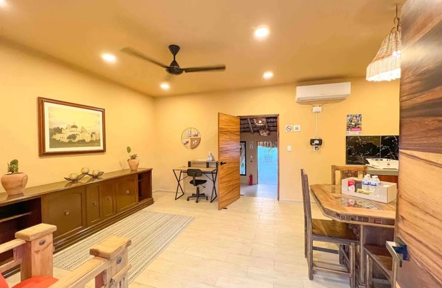 Casa BATAB: 1 BR Apt Mayan house fully equipped 5 min from downtown