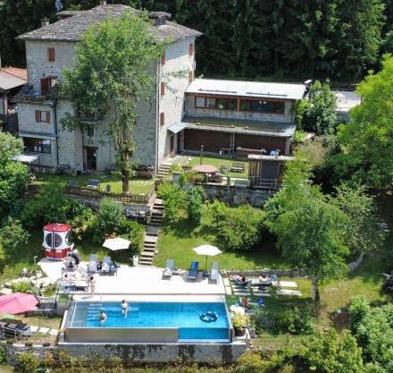 Casa Benassi ,Room&Suite , con piscina