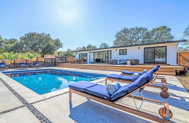 Casa Blanca - new remodel, perfect Wine Country location!