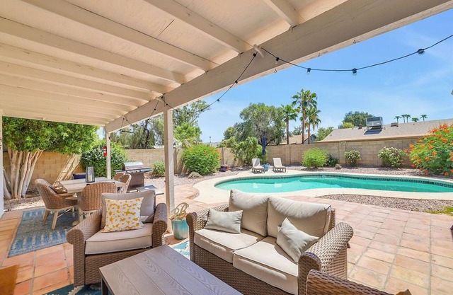 Casa Burke 4BD Home w/Pool and Games