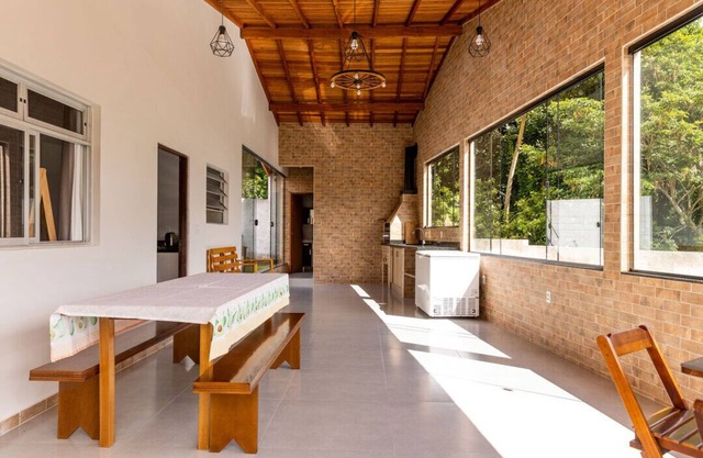 Casa c churrasqueira em Governador Celso Ramos/SC