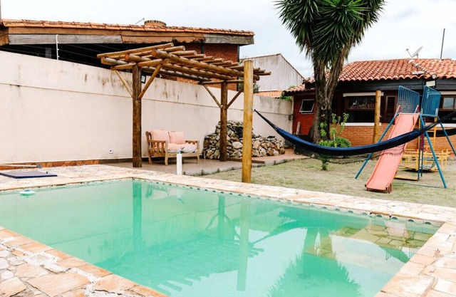 Casa c conforto, piscina e churrasqueira - Atibaia