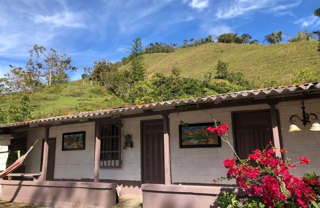 Casa Campesina Amoblada Para 4 Personas en San Roque Cerca a Embalse San Lorenzo