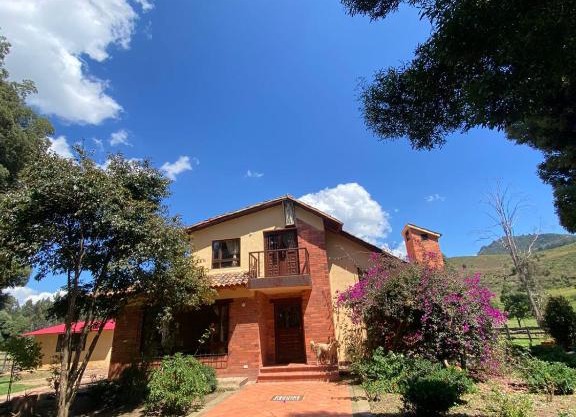 CASA CAMPESTRE Cucunuba