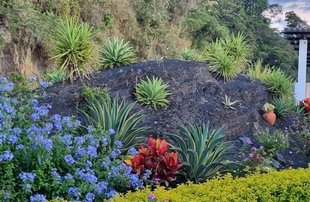 Casa Campestre Rodeada de un Hermoso Paisaje