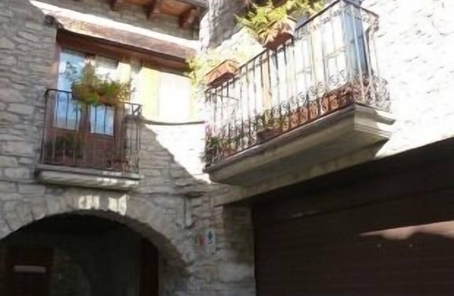 Casa Casbas - Apartment 3 (6 pax)