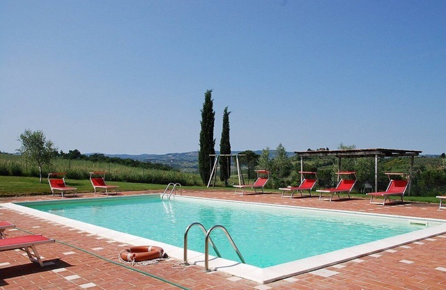 Casa Cassiodoro B: A characteristic apartment located on top of a small hill, with Free WI-FI.