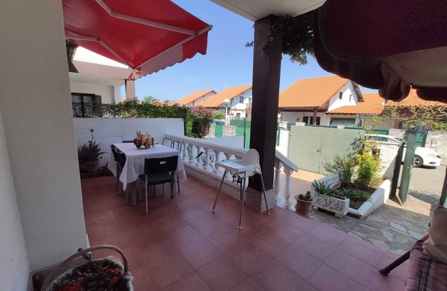 Casa ,chalet Noja