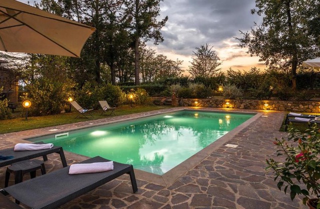 Casa Ciculino 8, Emma Villas