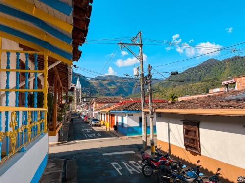 Casa colonial acogedora cerca al parque
