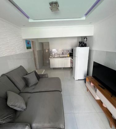 Casa com piscina a 70 metros do mar