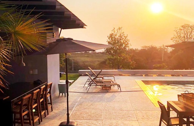 Casa com piscina aquecida e churrasqueira em Itu
