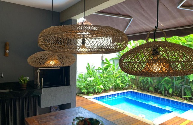 Casa com serviço de praia e piscina privativa, Juquehy!